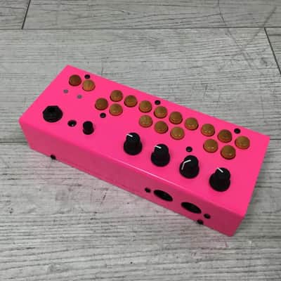 Critter & Guitari Bolsa Bass Sequencer 2010s - Pink image 2