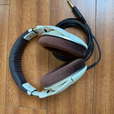Sennheiser HD599 Open Back Headphones - 50 Ohms 2016 - Present - Ivory image 3