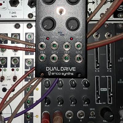 Erica Synths Dual Drive image 2