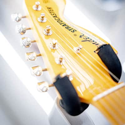 Fender Japan JV Modified 60s Strato MN OLW image 6