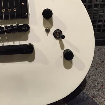 Epiphone Les Paul Baritone image 5