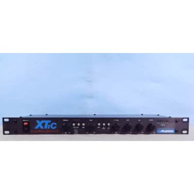 Alesis XT:C 16 bit reverb image 1