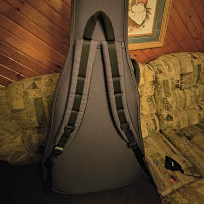 Martin Premium Semi-Rigid Softshell Case for 14-Fret Dreadnought image 6