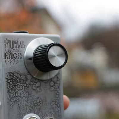 diy one knob fuzz image 3