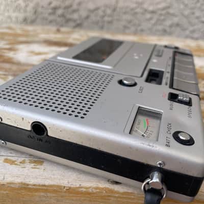 Sony TC-150A Cassette Player 70s image 5