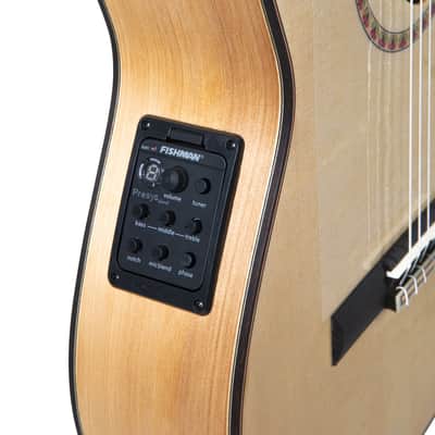 Manuel Rodriguez Signature Legacy Maestro Flamenco FF Sabicas Boca Spruce/Cypress 4/4 Size Cutaway 6-String Classical Acoustic-Electric Guitar w/Luxury Case image 11