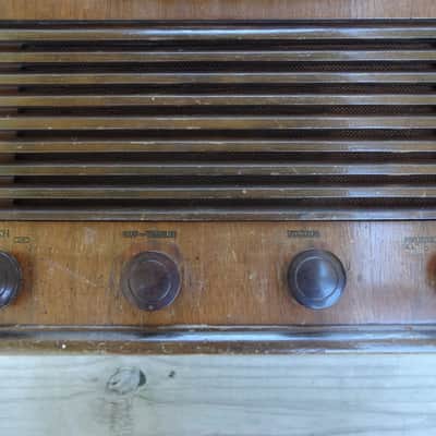 RCA Victor Tube wood cabinet radio Model 28X5 AM Shortwave image 3