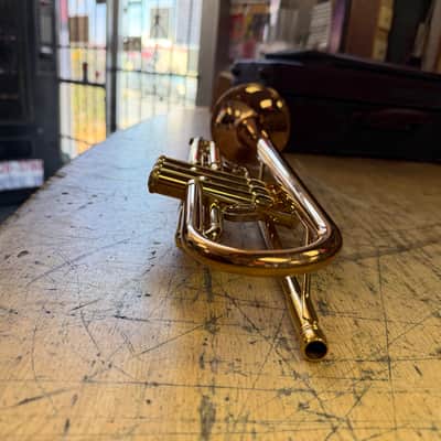 Used Yamaha YTR-6335RC Commercial Professional Bb Trumpet with Case image 14