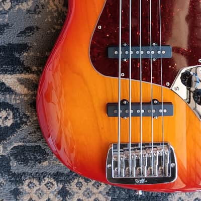 G&L JB 5 2017 - Cherry Burst image 5