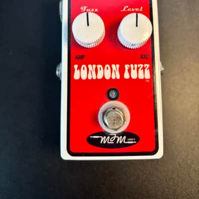 MJM Guitar FX London Fuzz 2017 - white image 2
