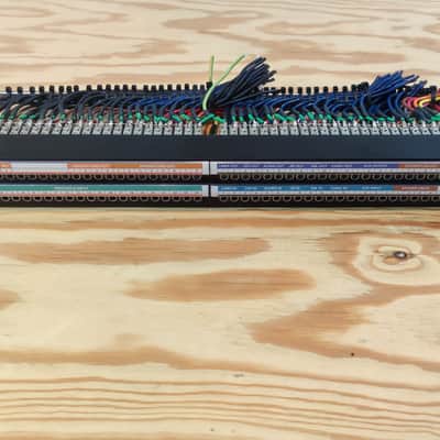 Switchcraft TTP96ASFNX 96 way (2x48) Bantam Patchbay + Cables image 5