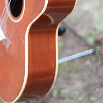 Gibson tenor guitar 1925 - natural image 3