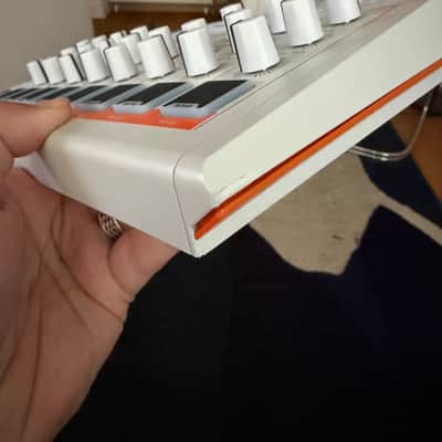 Arturia DrumBrute Impact 1984 Edition - White image 3