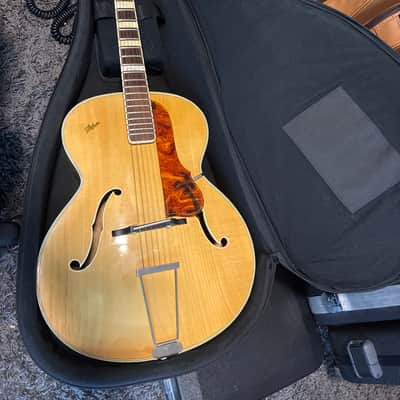 1958 Höfner 456 Blonde Archtop – Exceptional Flame Maple – Germany w/ case image 16