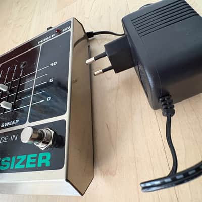 Electro-Harmonix Bass Micro Synthesizer 1984 - Black image 4