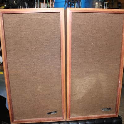 Realistic Optimus -1B / Cat No. 40-2005A Vintage Wood Veneer (Pair) image 2