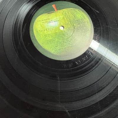 Vintage Beatles vinyl records 1964/1968 Capitol Rainbow UA Apple image 10