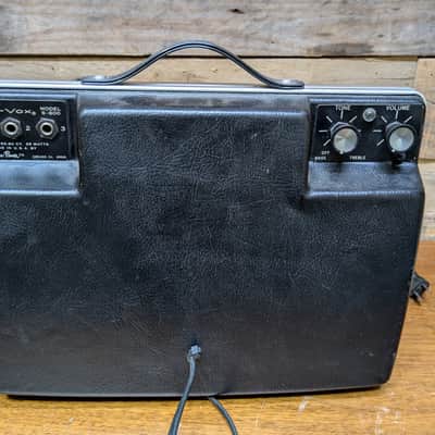 Ampli-Vox Vintage Portable Pro Audio USA 35w Suitcase Amp S-800 image 2
