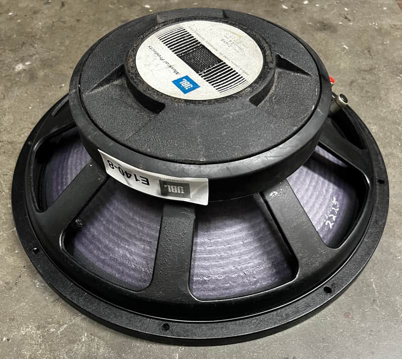 JBL E140-8 15