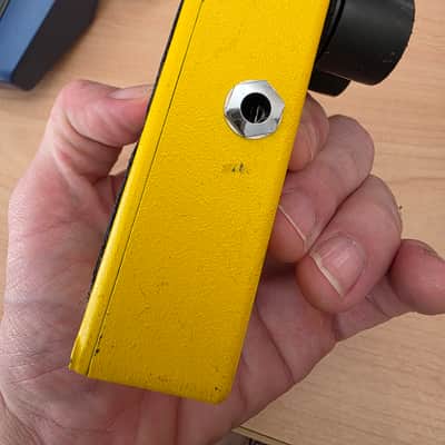 MXR Distortion 1980's - Yellow image 5