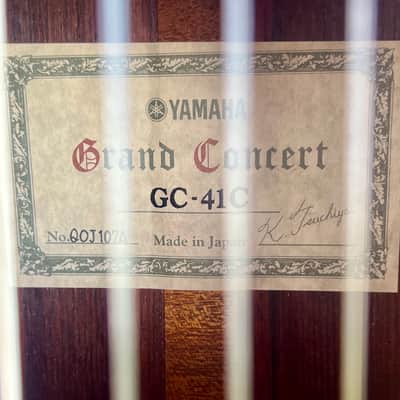 Yamaha GC-41C Grand Concert Classical Acoustic Guitar image 9