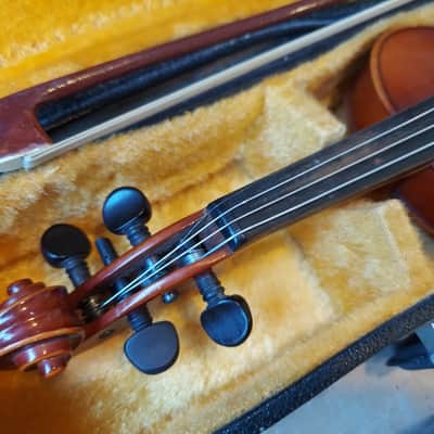 Suzuki Model 220 (1/10 Size) Violin, Japan 1975, with case & bow image 9