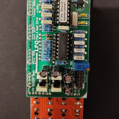Frequency Central Ultra Wave Voltage Controlled LFO image 5