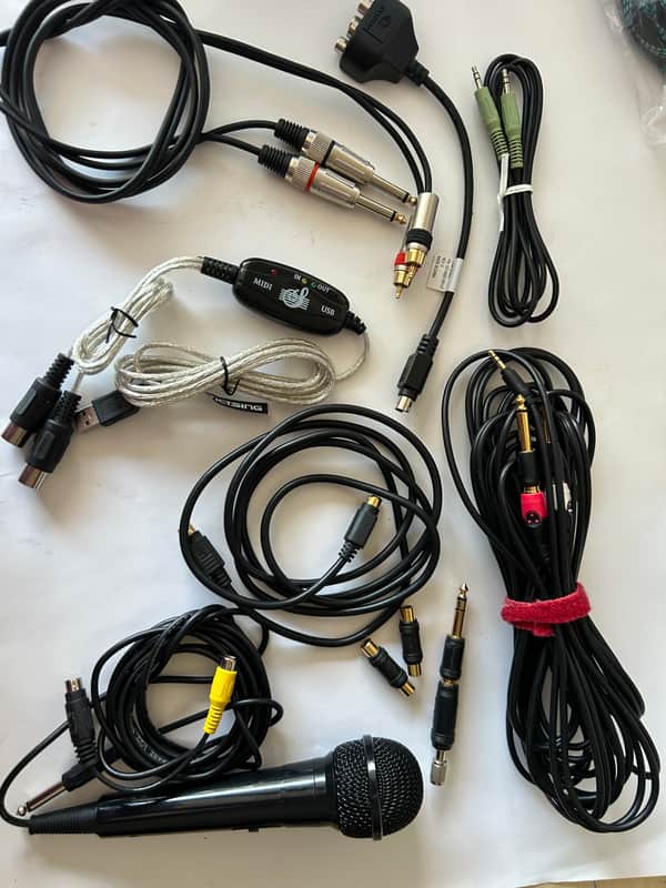 Shure SM57 Cardioid Dynamic Microphone 1984 - Present - Black image 1