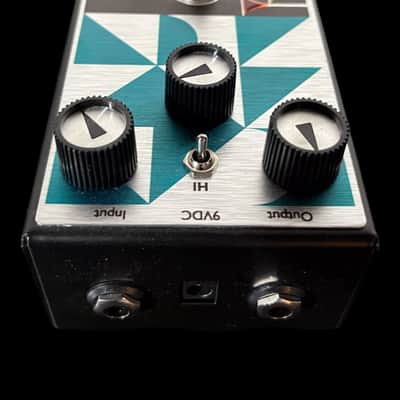 Maestro Ranger Overdrive 2022 - Present - Teal Graphic X9412 image 3
