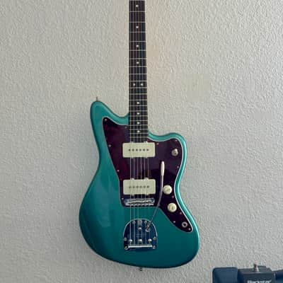 Fender American Professional Classic Jazzmaster 2025 - Faded Sherwood Green Metallic image 4