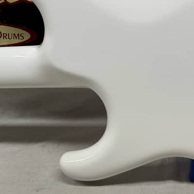 Alembic Elan 4-string Bass with Case - White (likely re-fin'd) image 12