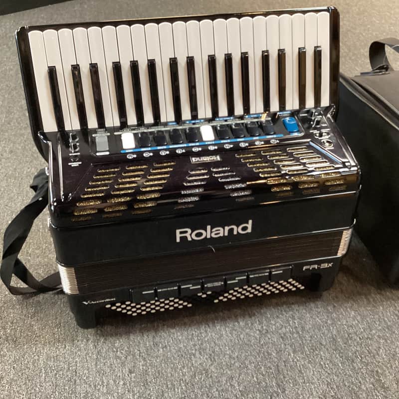 Roland FR-3X Digital Accordion | Reverb