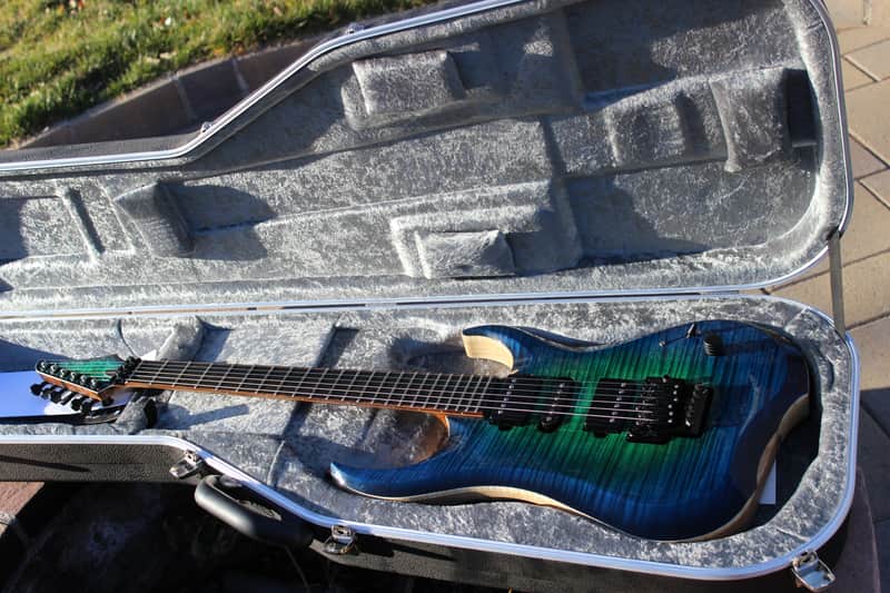 Skervessen Kallisti III 2015 Dragon burst image 1