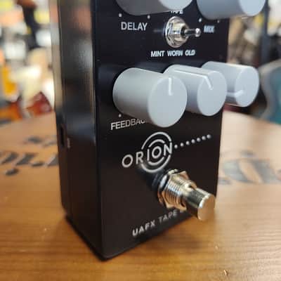 Universal Audio UAFX Orion Tape Echo Pedal 2023 - Black image 1
