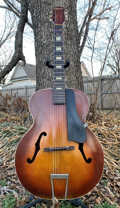 1959 Silvertone H623 Grand Auditorium Natural Burst Archtop Guitar