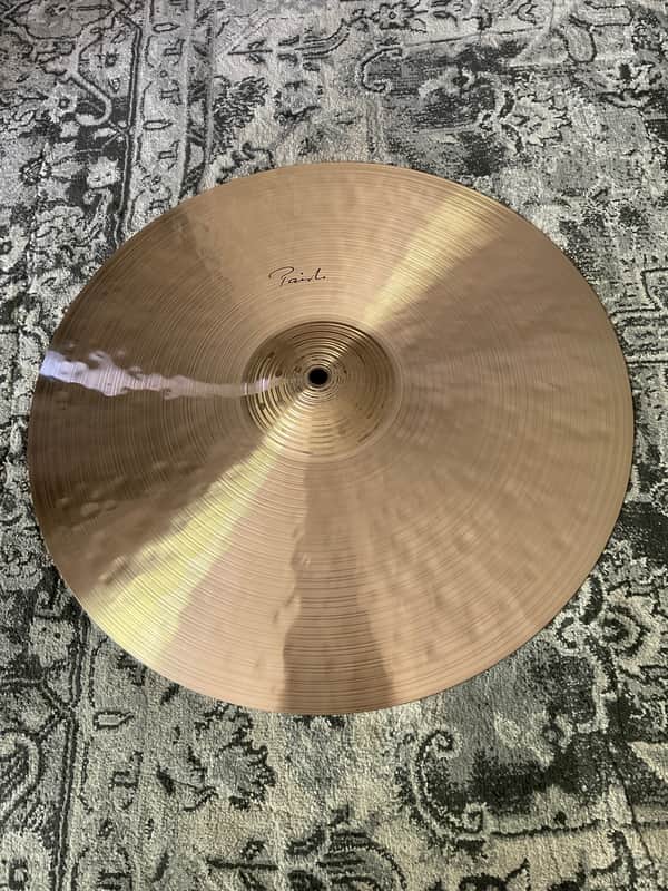 Mint Paiste 17" Signature Traditionals Thin Crash Cymbal image 1