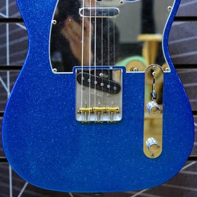 Fender Artist J Mascis Telecaster Bottle Rocket Blue Flake Electric Guitar Deluxe Gig Bag image 1