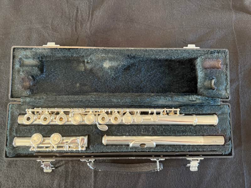Yamaha 281/282 Open Hole Flute - Cleaned, Adjusted, Ready To Play! image 1