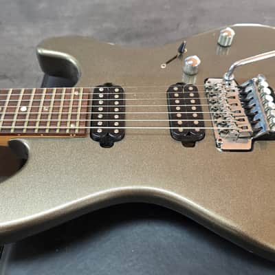 Dean Avalanche Ultra 7 String Silver Sparkle Gold Flake Seven String 24 Fret 25.5" Scale Floyd Rose HH Super Strat Electric Guitar MIK Korea Korean with hard case image 9