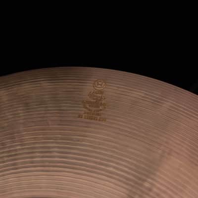 Zildjian 18" K Custom Hybrid Crash image 4