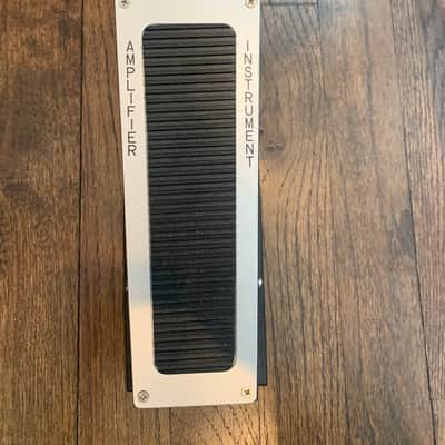 Shin-Ei Companion Hurricane, Surf, Siren, Exciter Wah 1972 Black/Chrome image 4