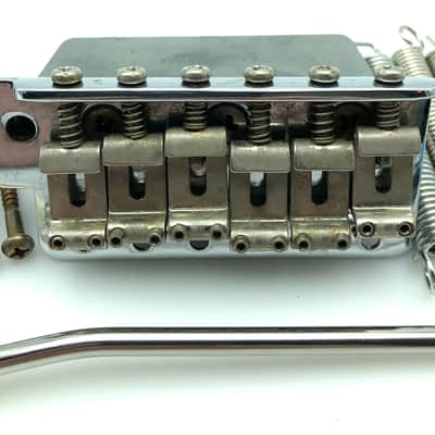 Relic’d Stratocaster Style Tremolo Vibrato - Relic’d Chrome/Nickel image 2