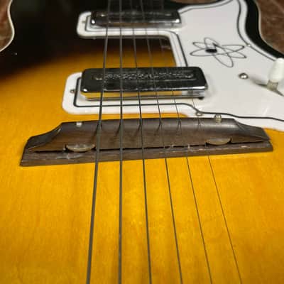1960s Harmony H46 Stratotone "Mars" Electric Guitar Sunburst image 10