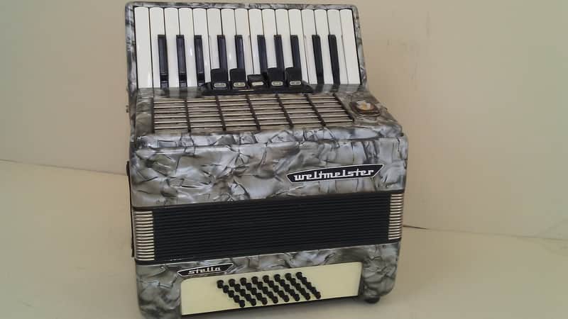 Weltmeister-Stella-40-Bass-LMM-Accordion-Akkordeon-Fisarmonica-grey image 1