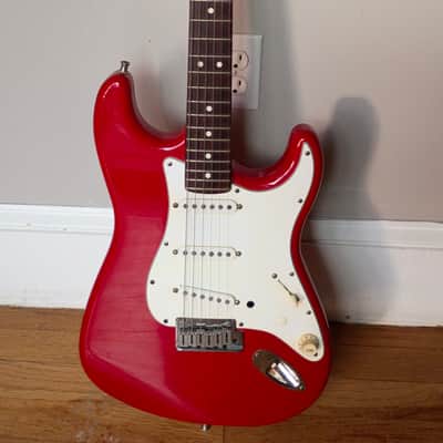 1988–1989 Fender Japan Stratocaster – E-Serial / Candy Apple Red / Maple Neck image 1