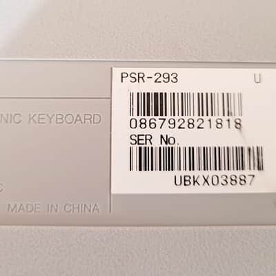 Yamaha PSR 293 61 Key Electronic Keyboard Portable Piano MIDI Touch Sensitive 6 track Sequencer image 10
