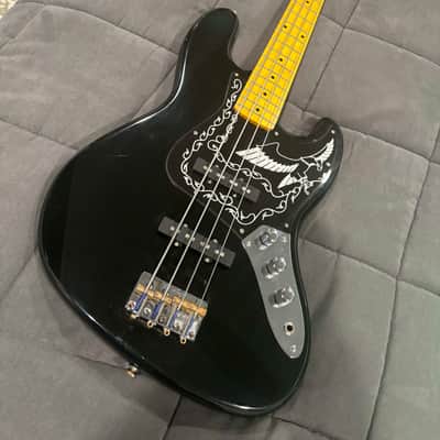 Jazz Bass 2010 - Black image 2