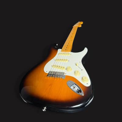 Fender Fender American Vintage II 1957 Stratocaster 3,4kg 2024 - 2-Color Sunburst image 6