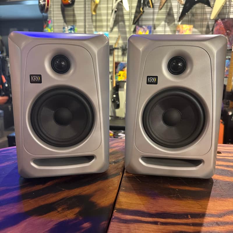 KRK Classic 5 2-Way 5" Active Studio Monitors (Pair) image 1