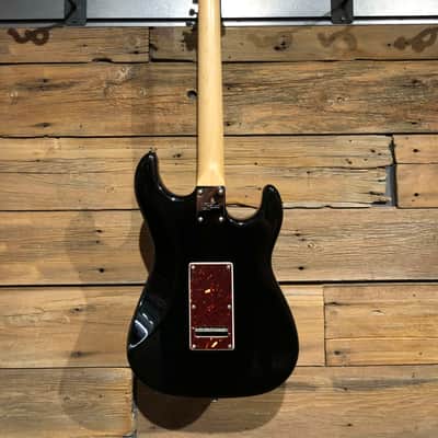 G&L Fullerton Deluxe Legacy HSS Left-Handed with Rosewood Fretboard - Black image 3